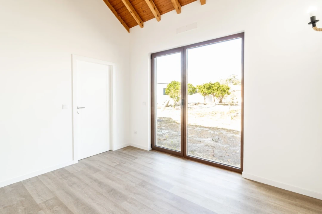 Moradia T3 para Venda em Sanguinheira Foto 4