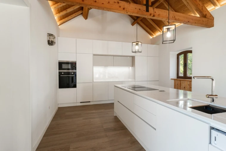 Moradia T3 para Venda em Sanguinheira Foto 12