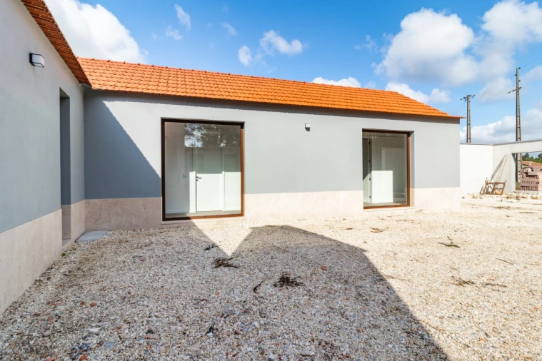 Moradia T3 para Venda em Sanguinheira Foto 10