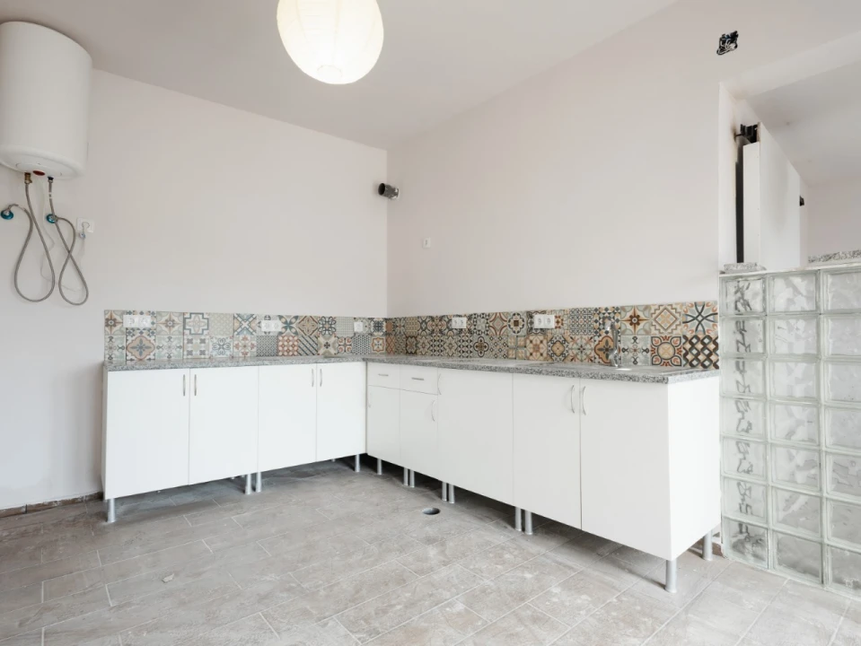 Moradia T2 para Venda em Vila Verde Foto 4