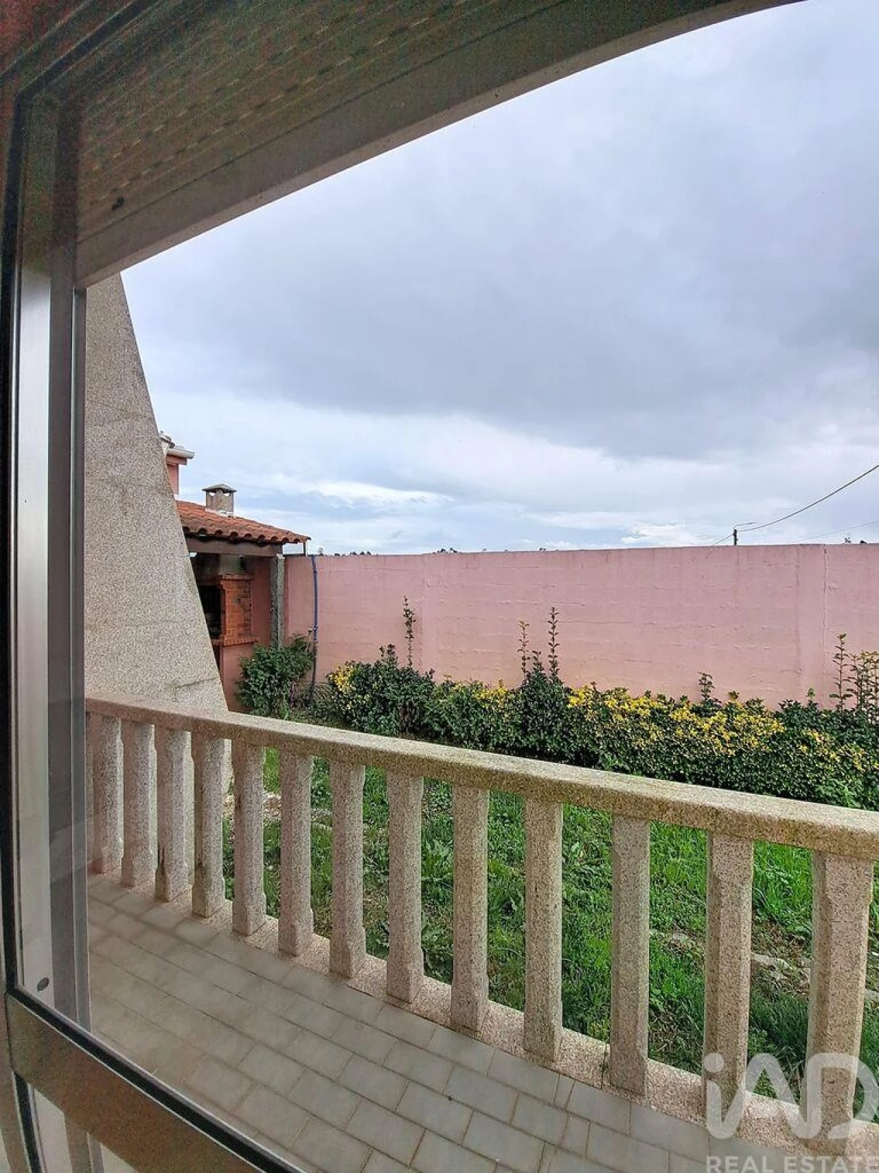 Moradia T5 para Venda em Guilhabreu Foto 11