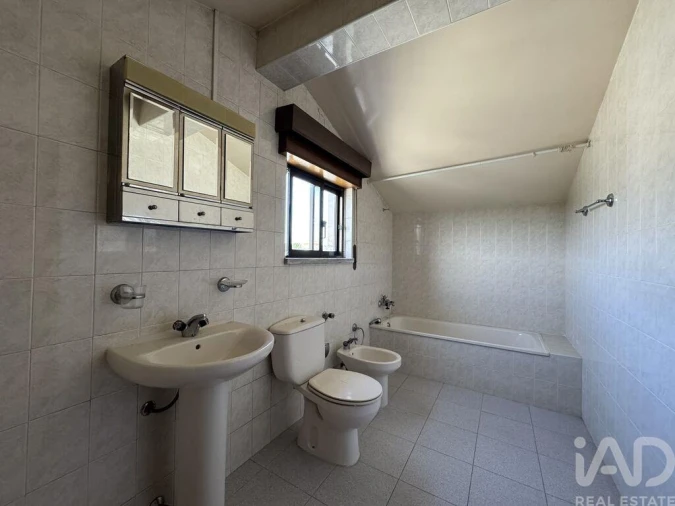 Moradia T4 para Venda em São Pedro de Tomar Foto 20