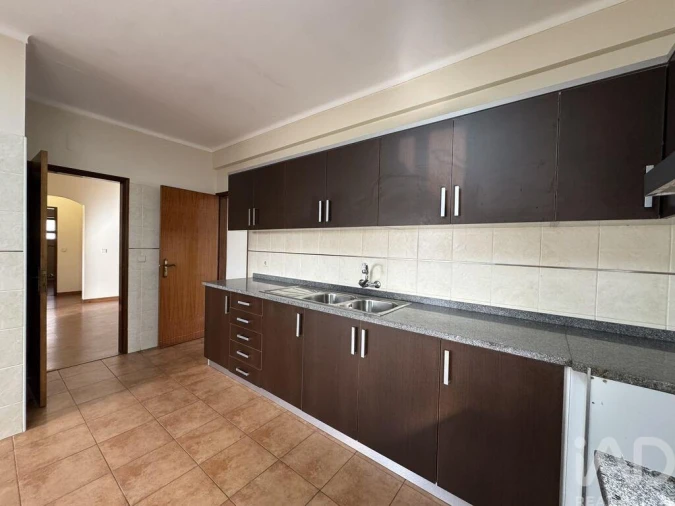 Moradia T4 para Venda em São Pedro de Tomar Foto 23