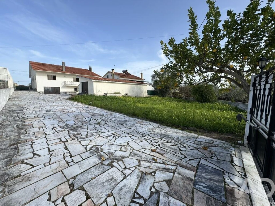 Moradia T4 para Venda em São Pedro de Tomar Foto 34