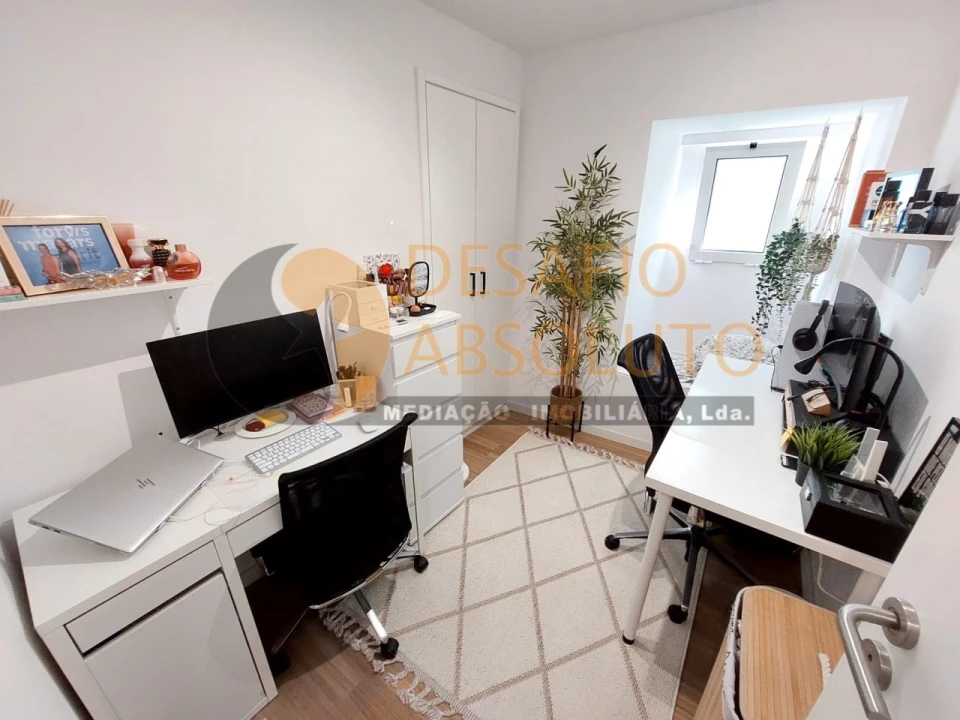 Apartamento T2 para Venda em Barreiro e Lavradio Foto 16