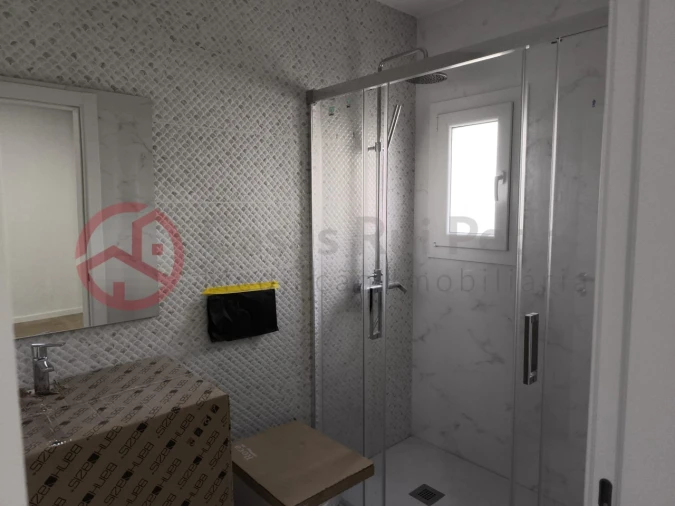 Moradia T4 para Venda em Fernao Ferro Foto 25