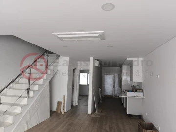 Moradia T3 para Venda em Fernao Ferro
