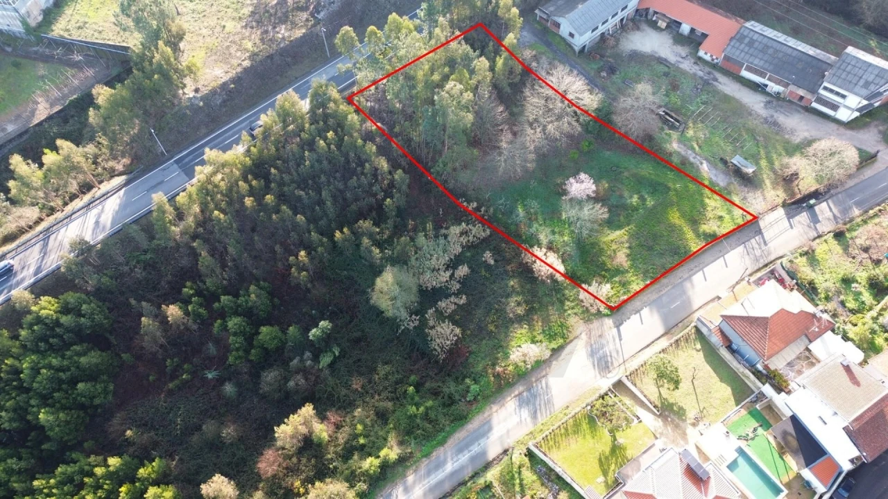 Terreno para Venda em Nogueira do Cravo e Pindelo Foto 2