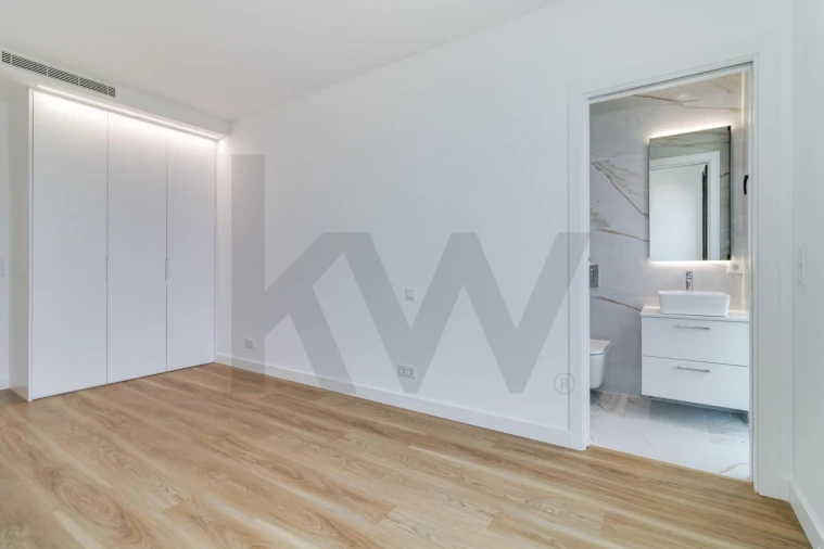 Moradia T3 para Venda em Alcabideche Foto 23