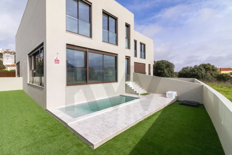 Moradia T3 para Venda em Alcabideche Foto 6