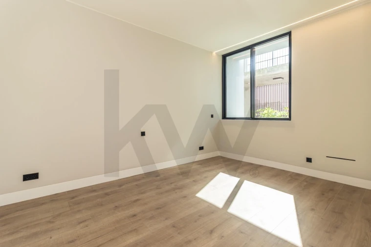 Apartamento T2 para Venda em Alcochete Foto 10