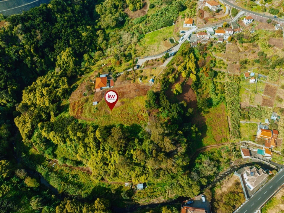Terreno para Venda em Porto da Cruz Foto 8