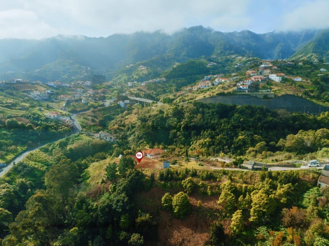Terreno para Venda em Porto da Cruz Foto 13