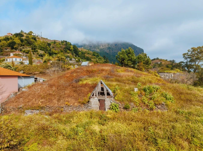 Terreno para Venda em Porto da Cruz Foto 10