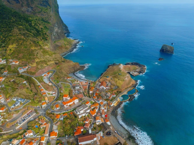 Terreno para Venda em Porto da Cruz Foto 19
