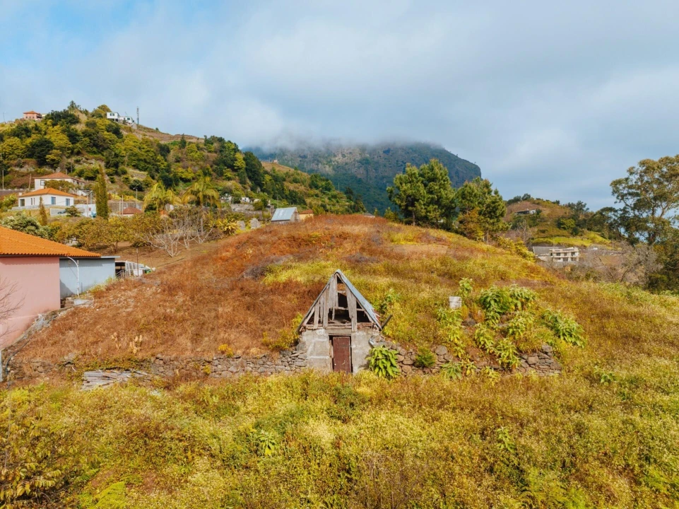Terreno para Venda em Porto da Cruz Foto 10