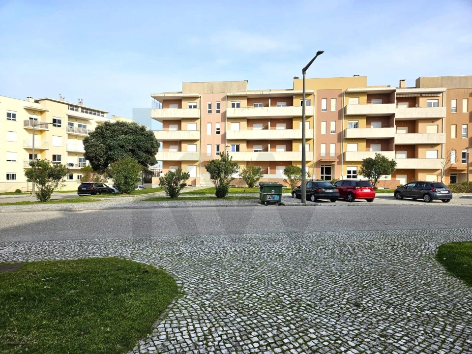 Apartamento T2 para Arrendamento em Buarcos Foto 3