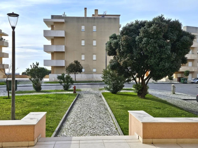 Apartamento T2 para Arrendamento em Buarcos Foto 4