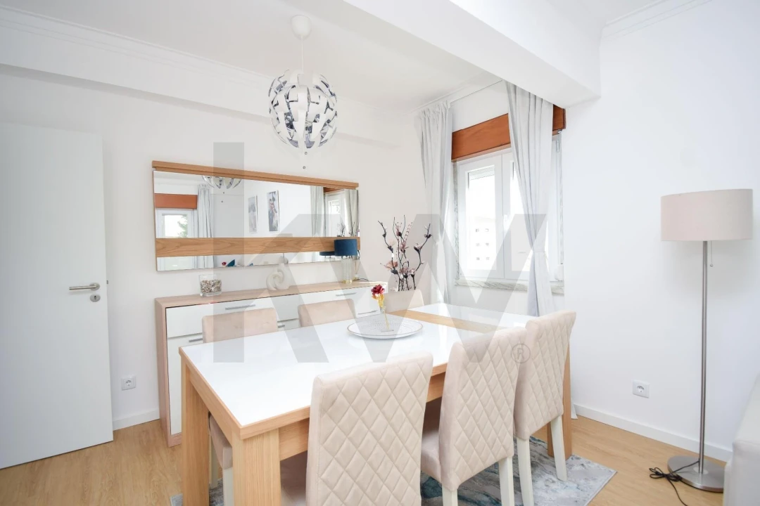 Apartamento T2 para Venda em Alverca do Ribatejo e Sobralinho Foto 2