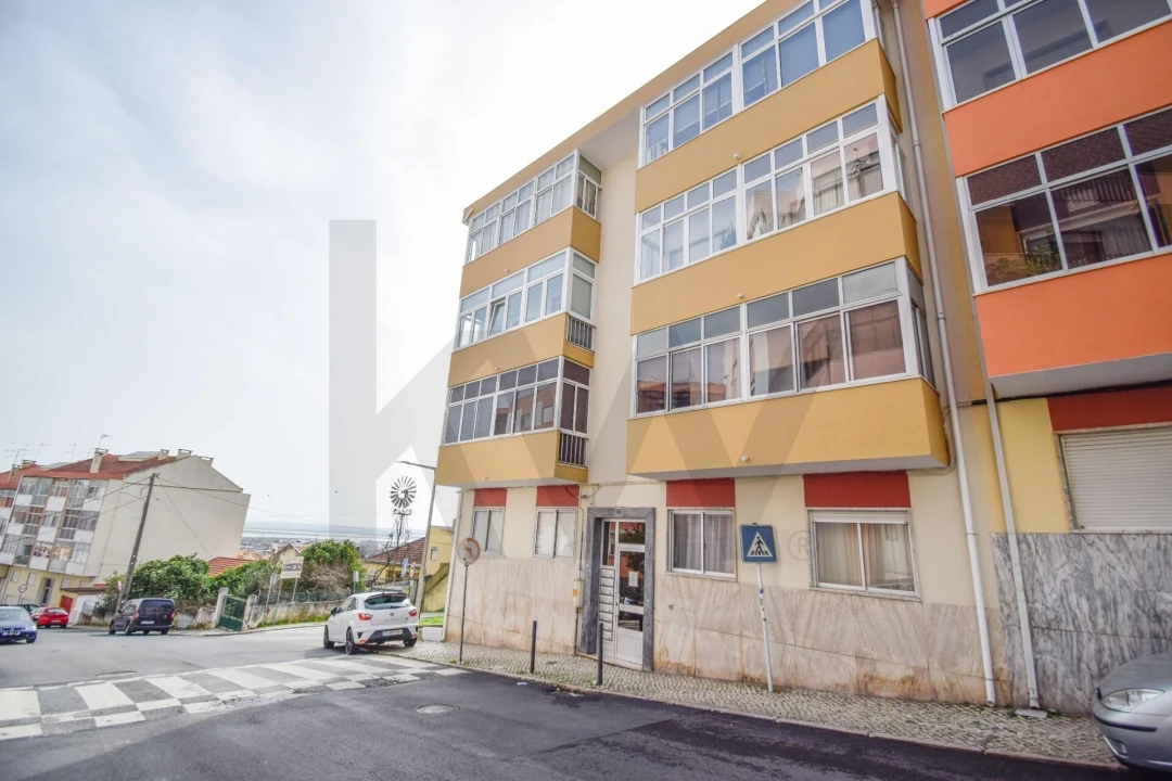 Apartamento T2 para Venda em Alverca do Ribatejo e Sobralinho Foto 27