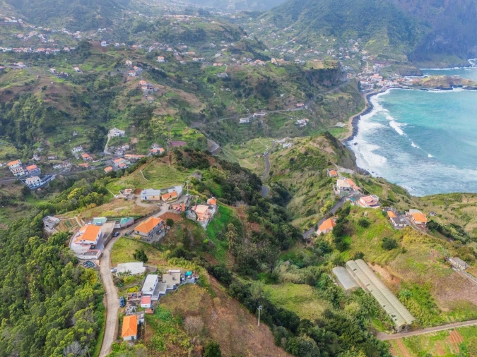 Terreno para Venda em Porto da Cruz Foto 9
