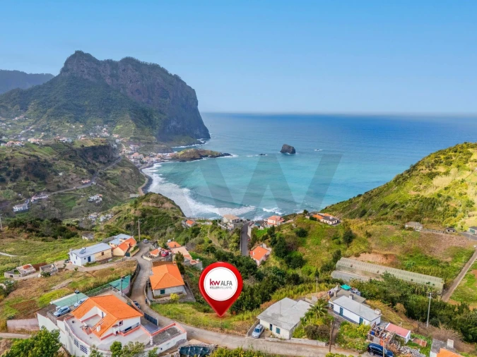 Terreno para Venda em Porto da Cruz Foto 11