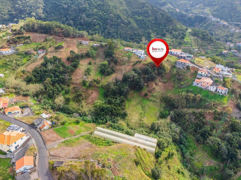 Terreno para Venda em Porto da Cruz Foto 16