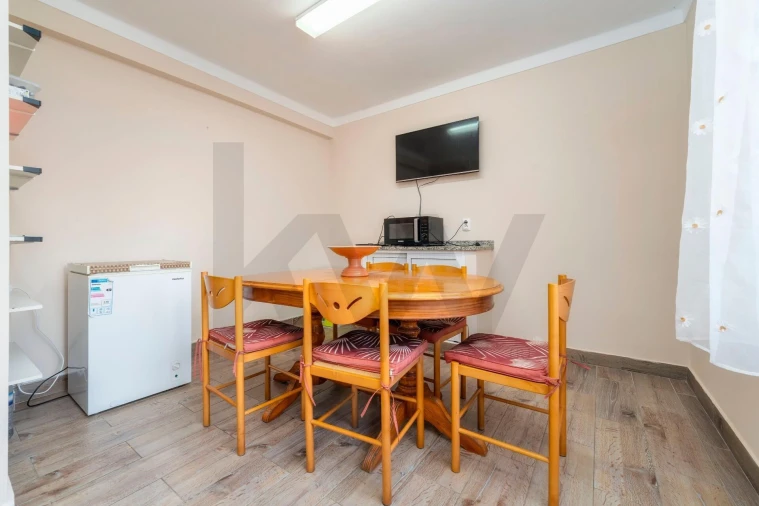 Apartamento T2 para Venda em Olhão Foto 6