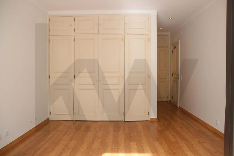 Apartamento T3 para Venda em Cascais e Estoril Foto 32