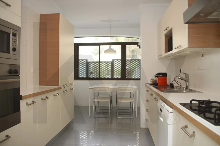 Apartamento T3 para Venda em Cascais e Estoril Foto 5