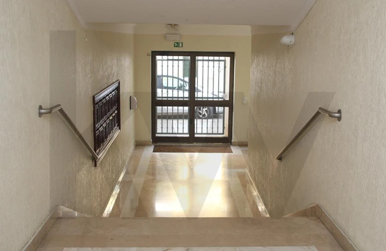 Apartamento T3 para Venda em Cascais e Estoril Foto 4