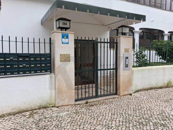 Apartamento T3 para Venda em Cascais e Estoril Foto 2