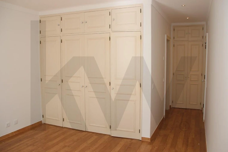 Apartamento T3 para Venda em Cascais e Estoril Foto 31