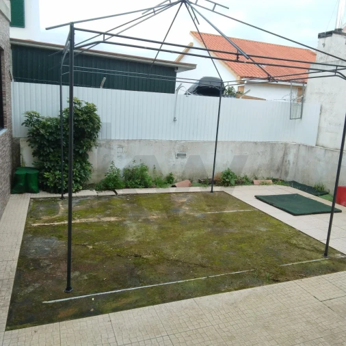 Moradia T2 para Venda em Quinta do Conde Foto 19