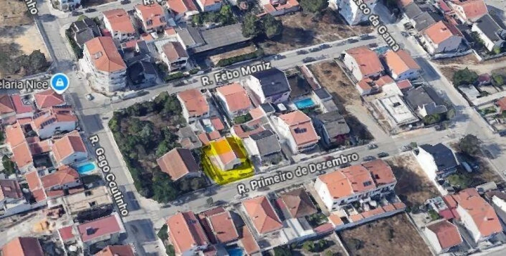 Moradia T2 para Venda em Quinta do Conde Foto 27