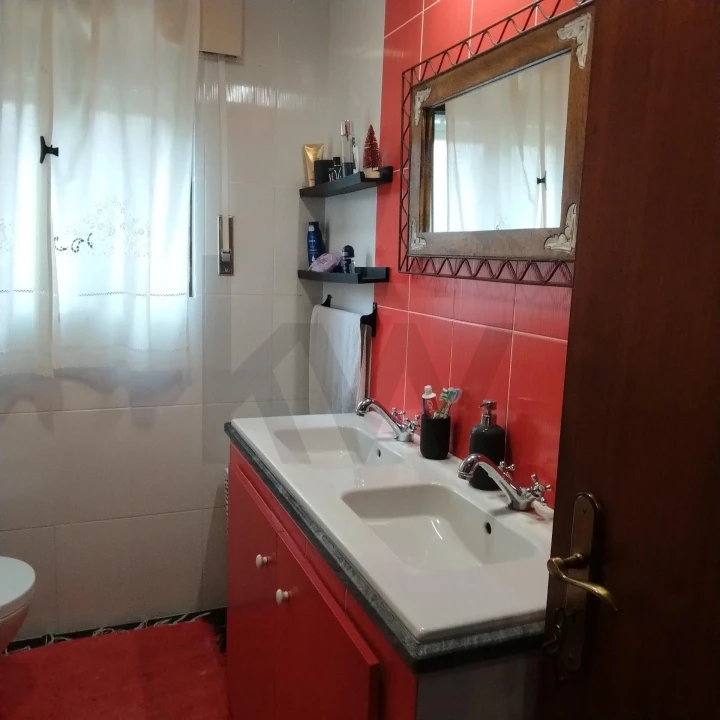 Moradia T2 para Venda em Quinta do Conde Foto 12