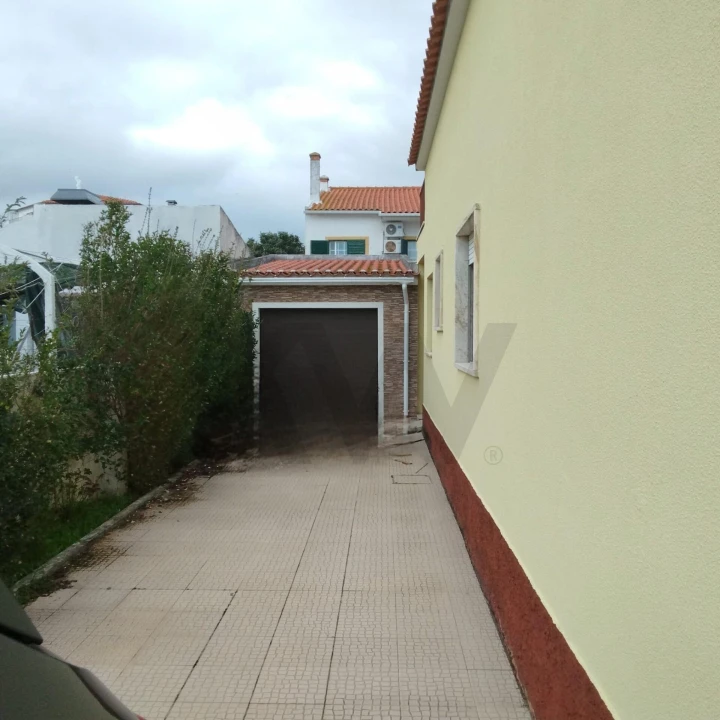 Moradia T2 para Venda em Quinta do Conde Foto 25