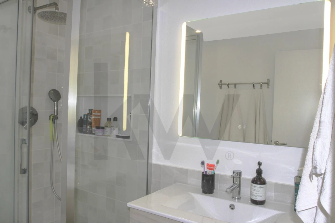 Apartamento T3 para Arrendamento em Oeiras e São Julião da Barra, Paço de Arcos e Caxias Foto 17