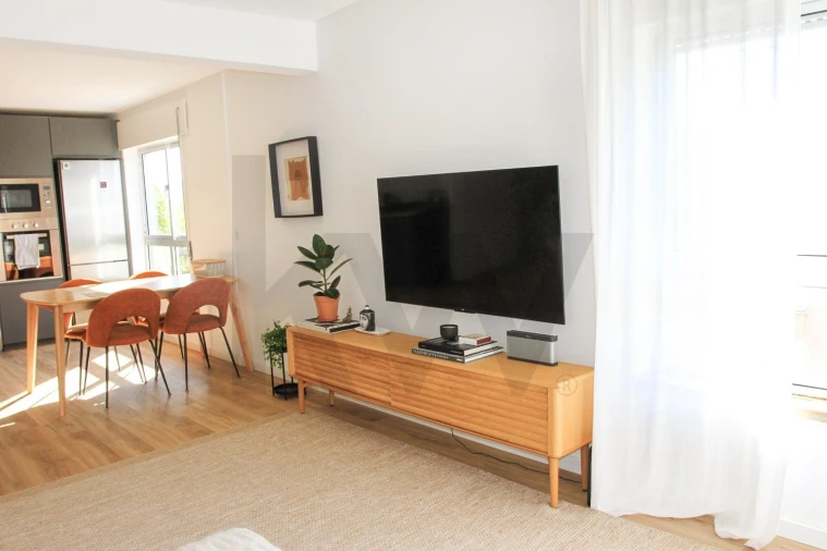 Apartamento T3 para Arrendamento em Oeiras e São Julião da Barra, Paço de Arcos e Caxias Foto 13