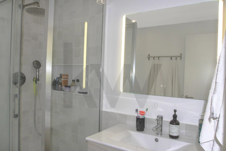 Apartamento T3 para Arrendamento em Oeiras e São Julião da Barra, Paço de Arcos e Caxias Foto 17