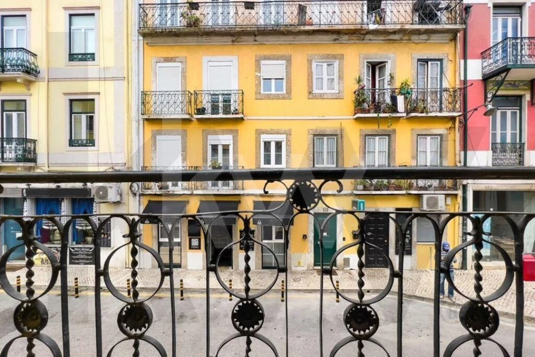 Apartamento T4 para Venda em Santo António Foto 3