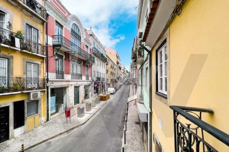 Apartamento T4 para Venda em Santo António Foto 9