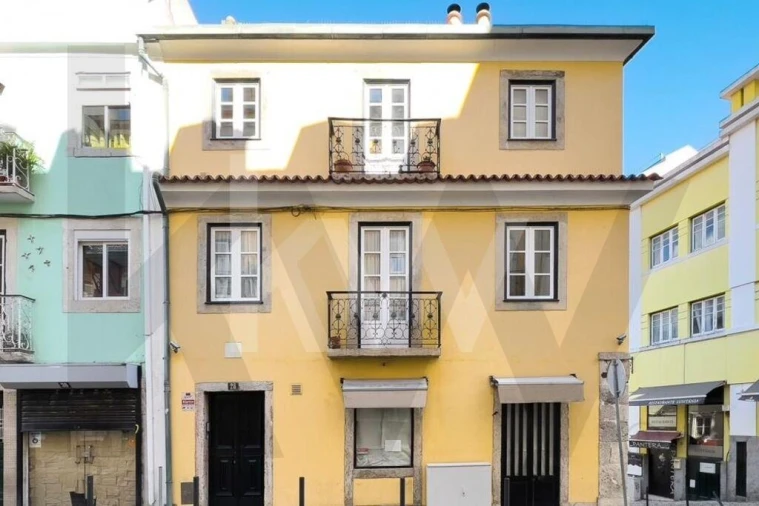 Apartamento T4 para Venda em Santo António Foto 4
