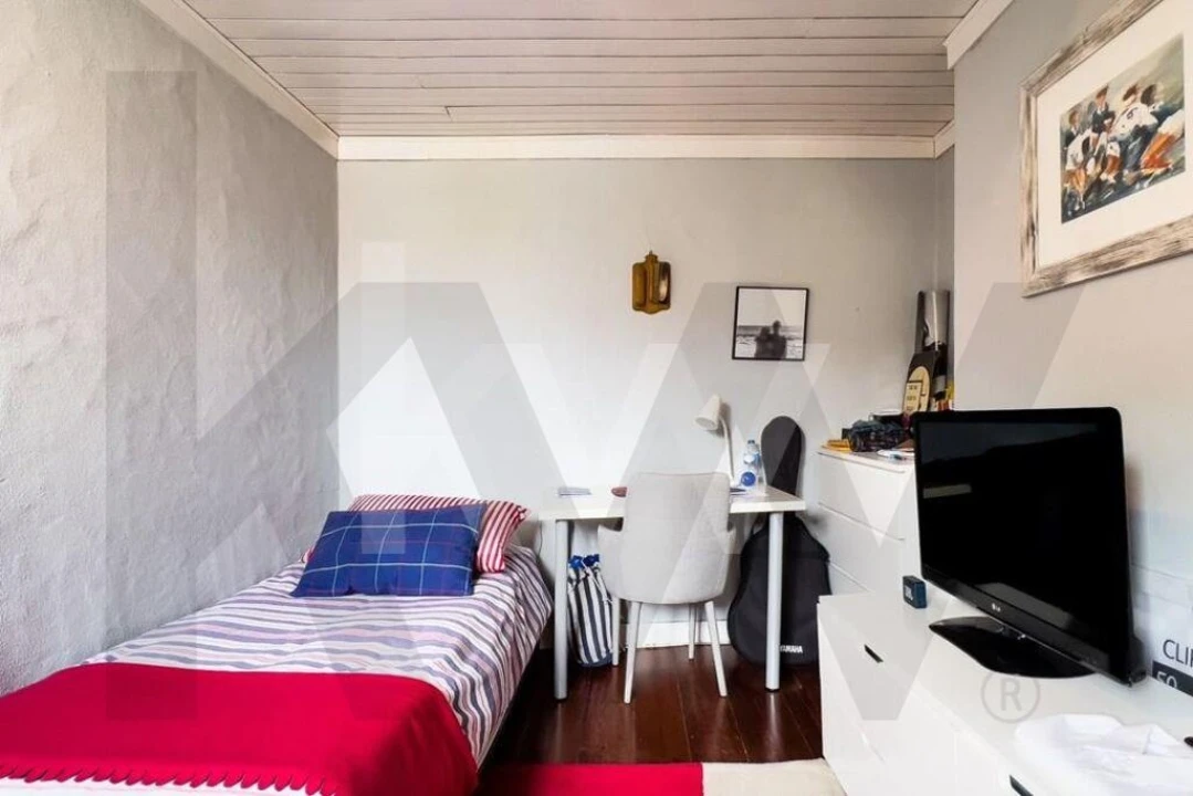 Apartamento T4 para Venda em Santo António Foto 24
