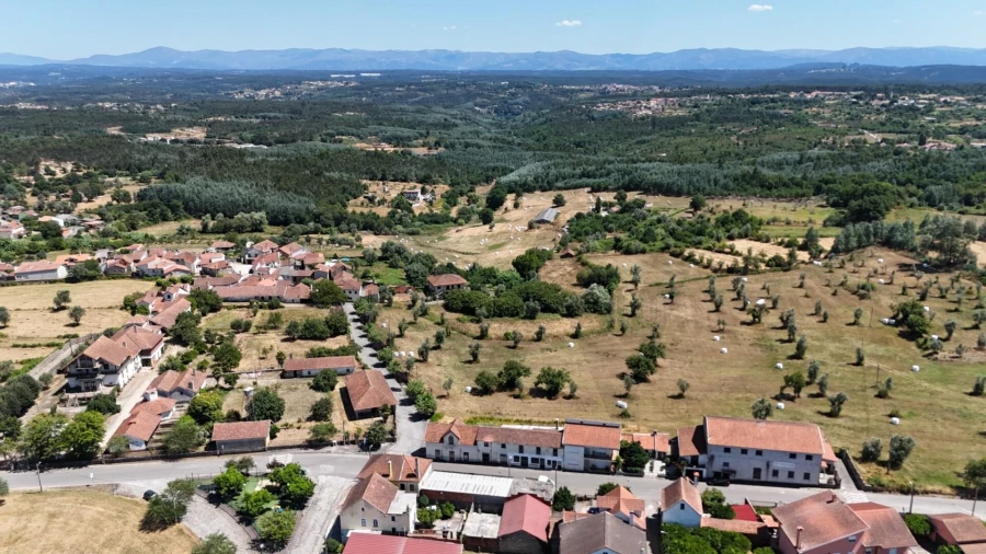 Moradia T5 para Venda em Ovoa e Vimieiro Foto 65