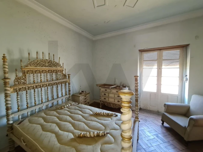 Moradia T5 para Venda em Ovoa e Vimieiro Foto 16