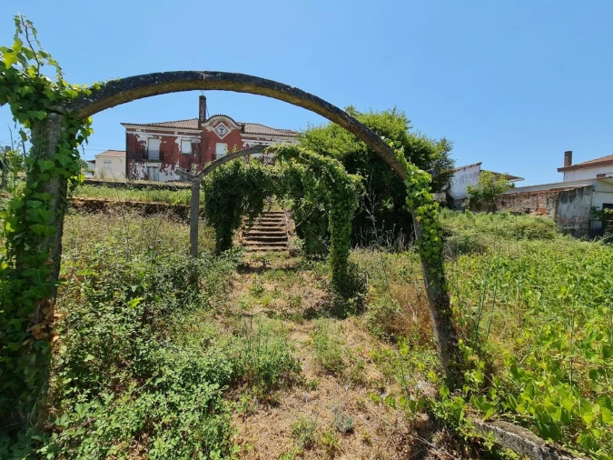 Moradia T5 para Venda em Ovoa e Vimieiro Foto 48