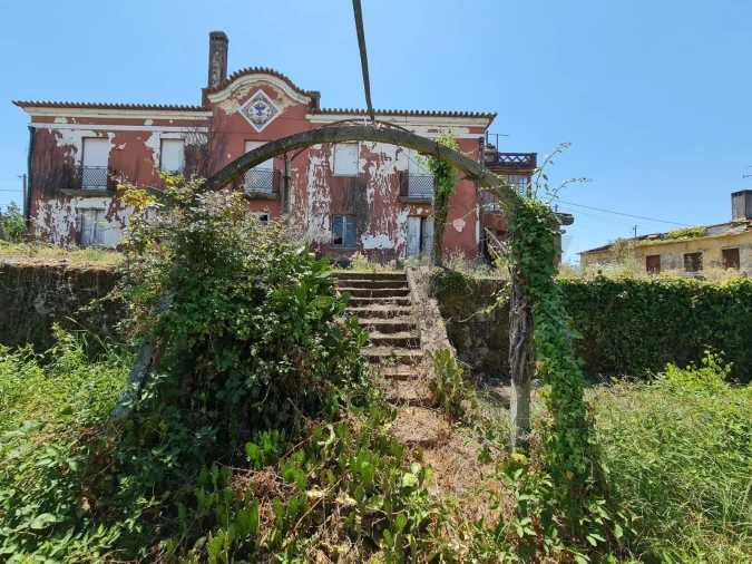 Moradia T5 para Venda em Ovoa e Vimieiro Foto 46