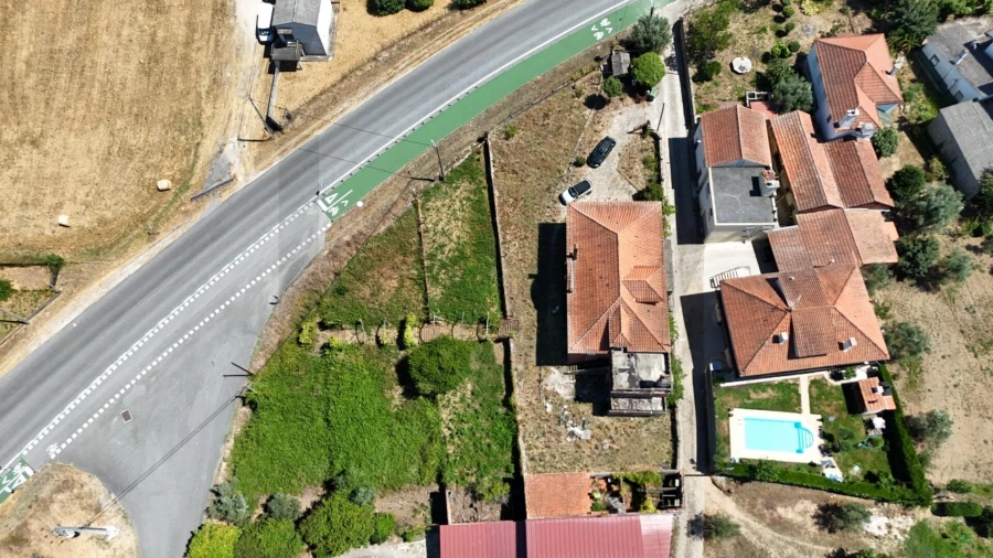 Moradia T5 para Venda em Ovoa e Vimieiro Foto 64