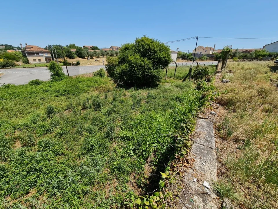 Moradia T5 para Venda em Ovoa e Vimieiro Foto 52